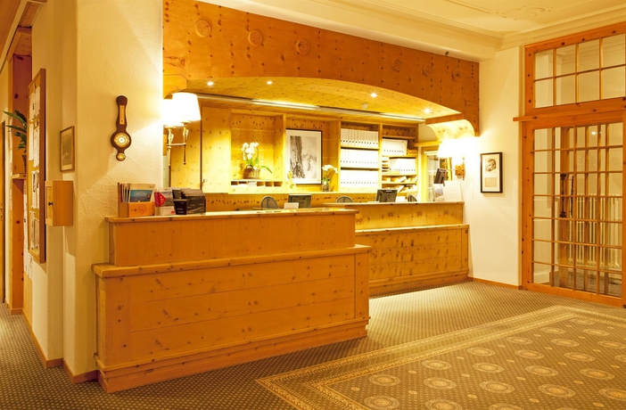 Imagen de los interiores del Hotel Edelweiss Swiss Quality. Foto 12