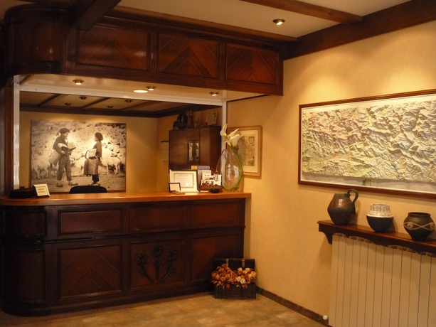 Imagen de los interiores del Hotel Edelweiss, Torla. Foto 18