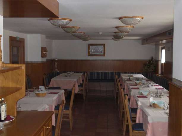 Imagen del bar/restaurante del Hotel Edelweiss, Vermiglio. Foto 8