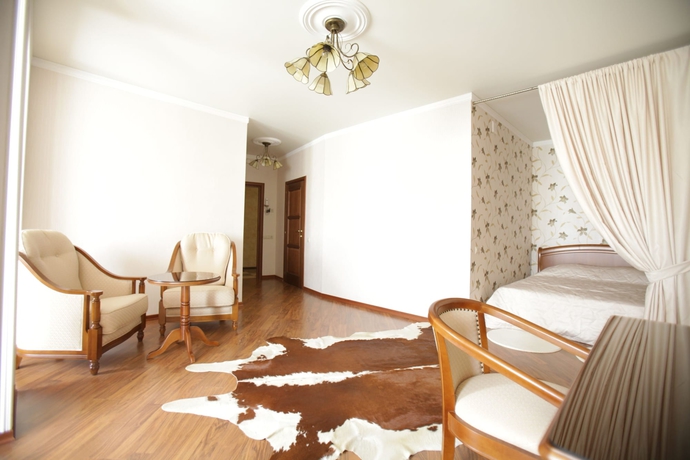 Imagen de la habitación del Hotel Edem Business. Foto 7