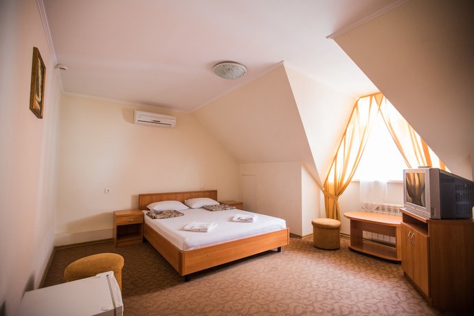 Imagen de la habitación del Hotel Edem. Foto 6