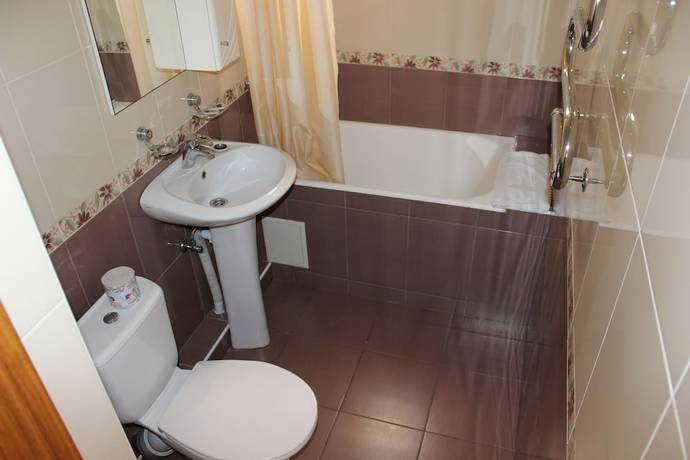 Imagen de la habitación del Hotel Edem. Foto 8