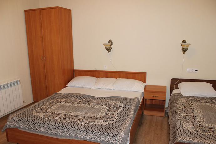 Imagen de la habitación del Hotel Edem. Foto 15