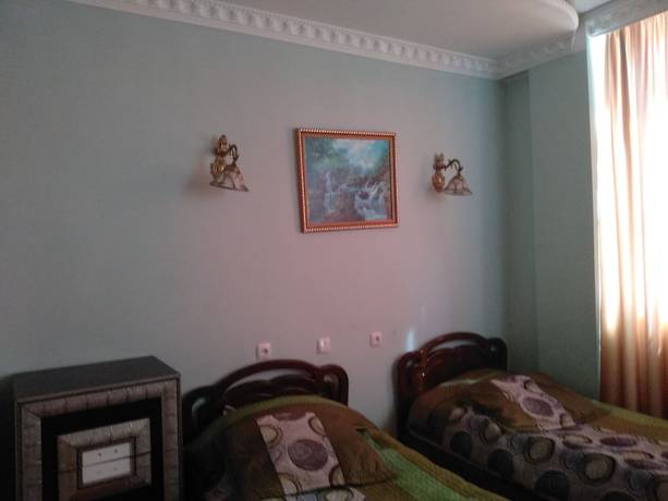 Imagen de la habitación del Hotel Edemi, Kutaisi. Foto 11