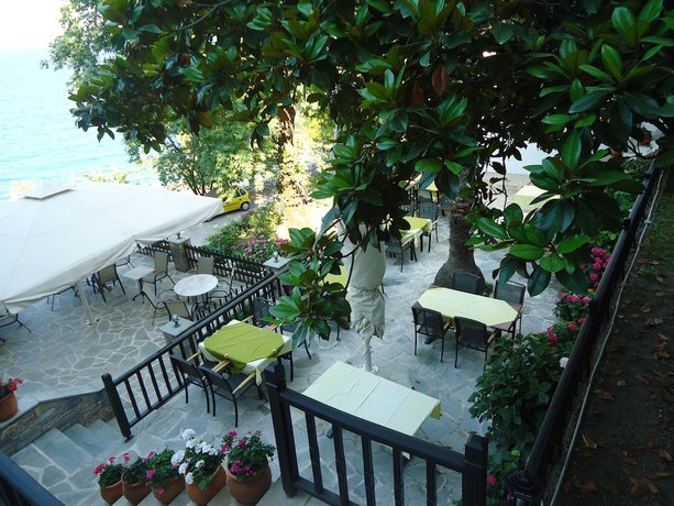 Imagen de los exteriores del Hotel Eden, Agios Ioannis. Foto 19