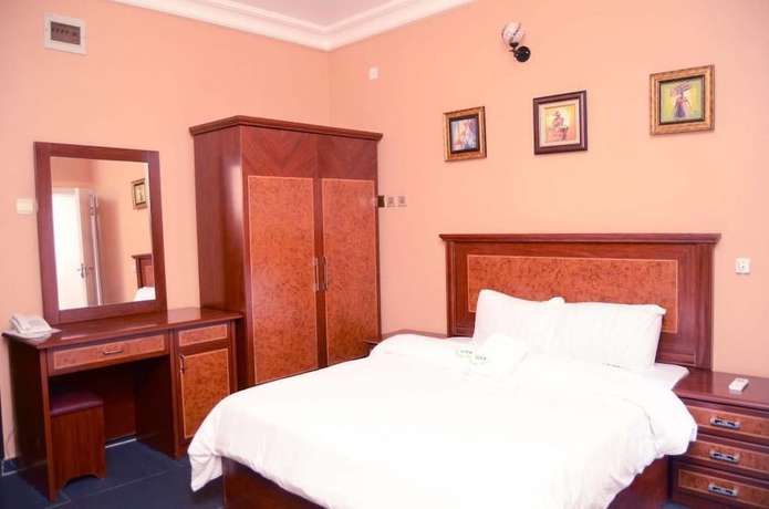 Imagen general del Hotel Eden And Resorts. Foto 1