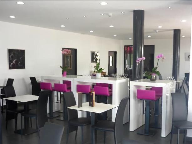 Imagen del bar/restaurante del Hotel Eden Ardenne. Foto 4