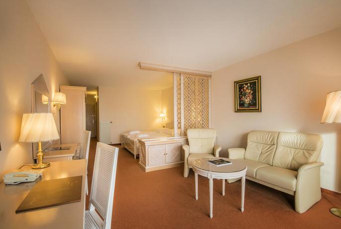 Imagen de la habitación del Hotel Eden Au Lac. Foto 5