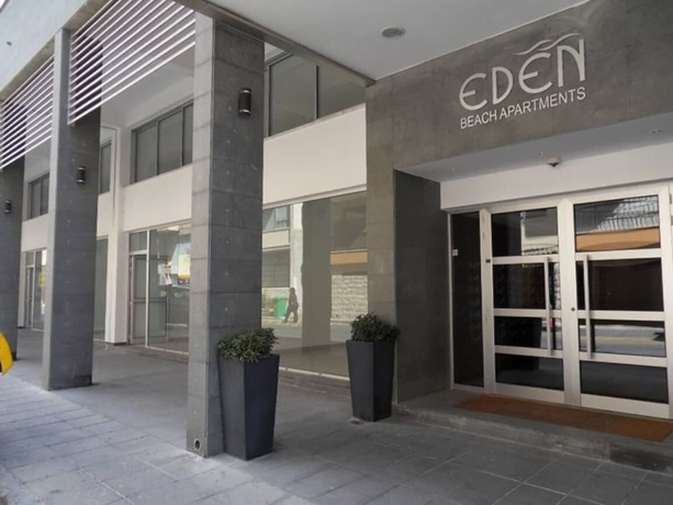Imagen general del Hotel Eden Beach Apartments. Foto 1