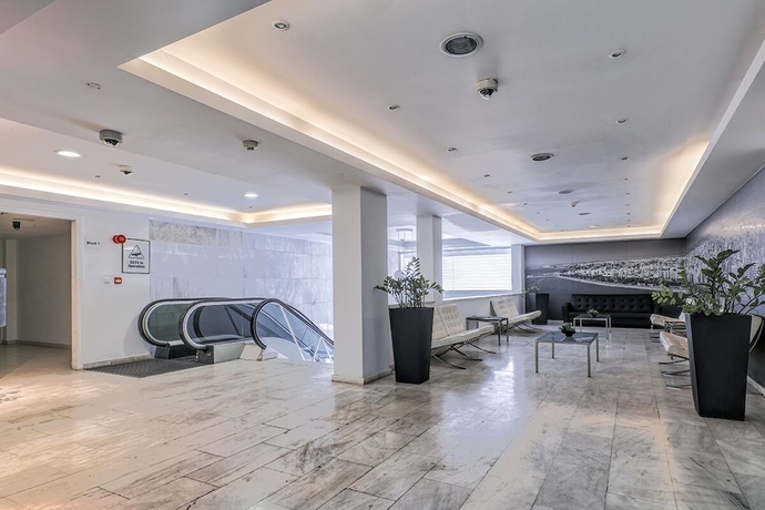 Imagen de los interiores del Hotel Eden Beach Apartments. Foto 17