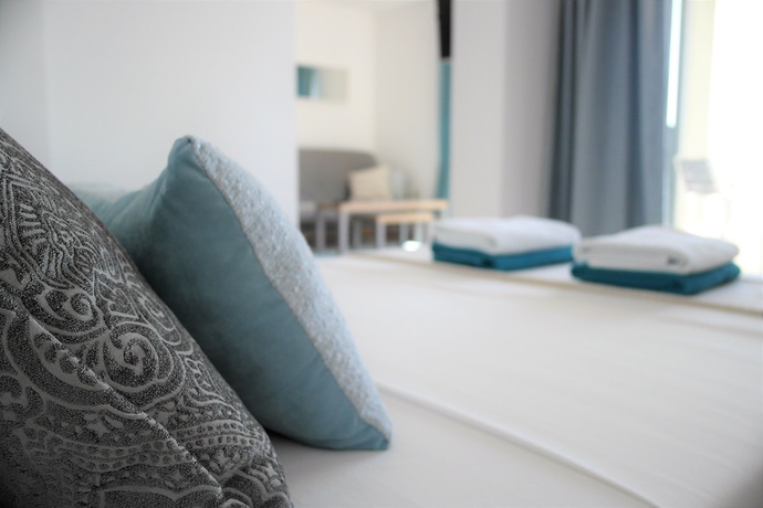 Imagen de la habitación del Hotel Eden Beach Apartments. Foto 15