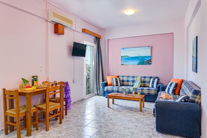 Imagen de la habitación del Hotel Eden Beach. Foto 13