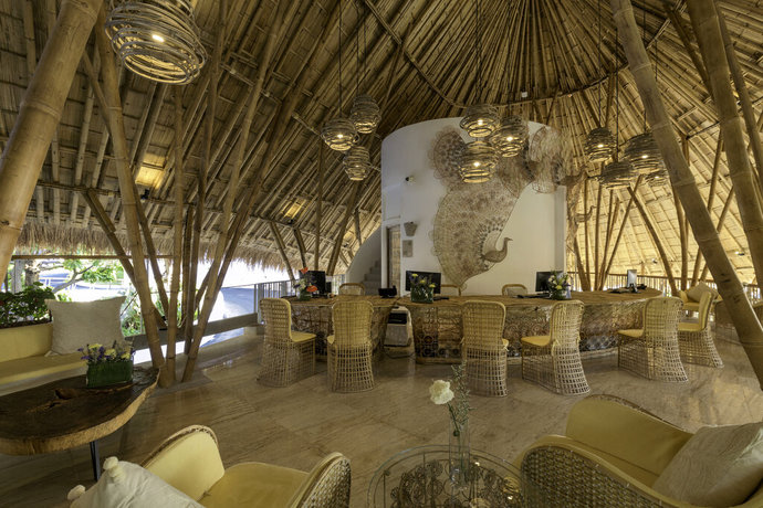 Imagen del bar/restaurante del Hotel Eden Beach Resort & Spa, a Lopesan Collection. Foto 2