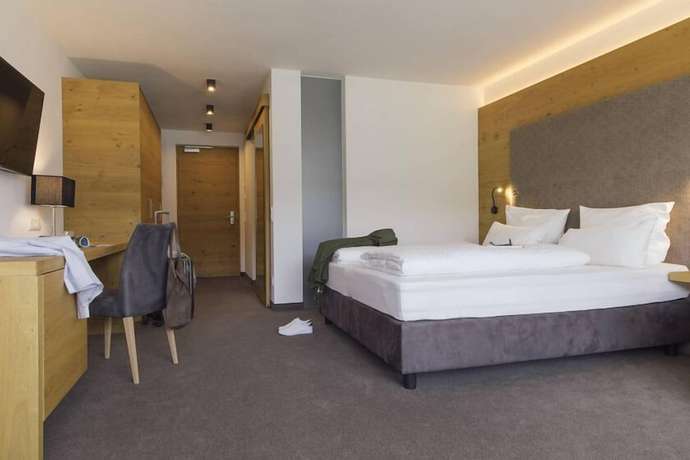 Imagen de la habitación del Hotel Eden Boutique, Curon Venosta. Foto 2