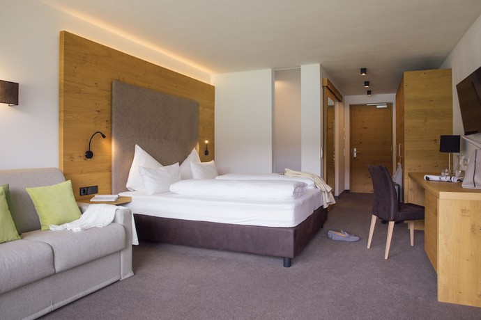 Imagen de la habitación del Hotel Eden Boutique, Curon Venosta. Foto 10