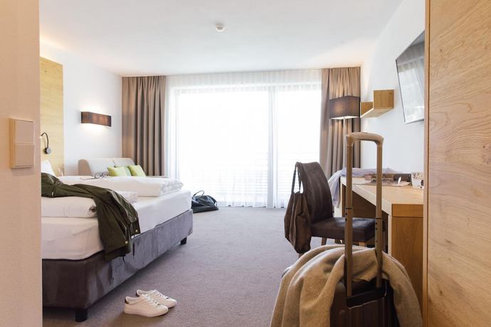 Imagen de la habitación del Hotel Eden Boutique, Curon Venosta. Foto 15