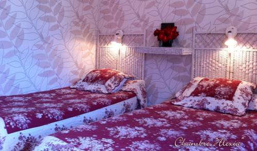 Imagen de la habitación del Hotel Eden Cassis. Foto 5