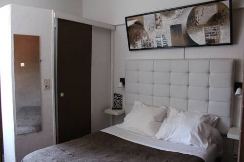 Imagen de la habitación del Hotel Eden Cassis. Foto 16
