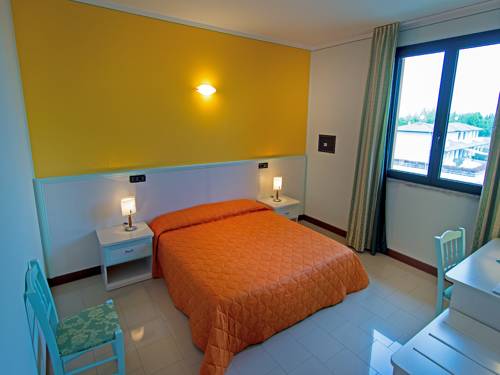 Imagen de la habitación del Hotel Eden, Castel d'Ario. Foto 10