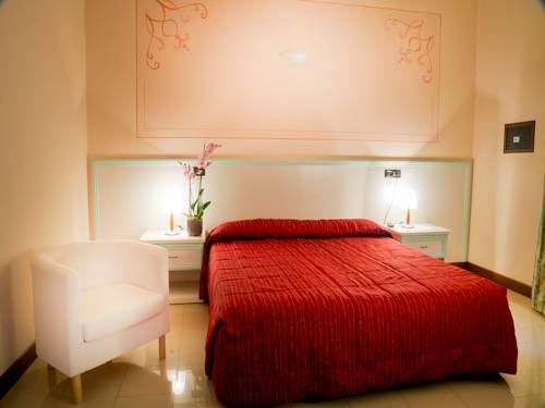 Imagen de la habitación del Hotel Eden, Castel d'Ario. Foto 11