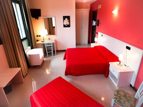 Imagen general del Hotel Eden, Castel d'Ario. Foto 1
