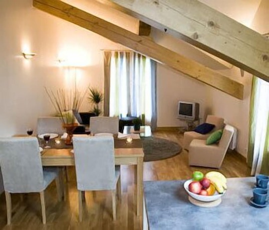 Imagen de la habitación del Hotel Eden Chamonix. Foto 6