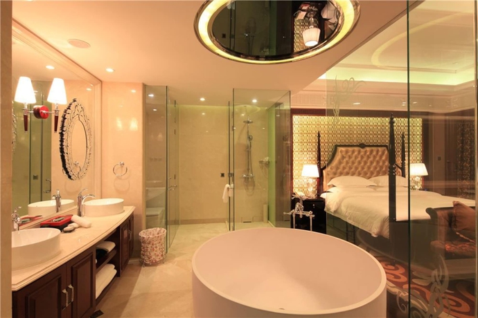 Imagen de la habitación del Hotel Eden Clubhouse. Foto 15