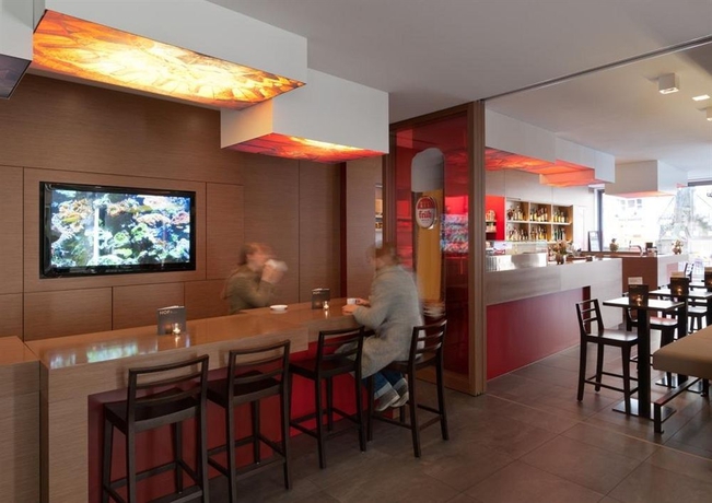 Imagen del bar/restaurante del Hotel Eden Früh Am Dom. Foto 2