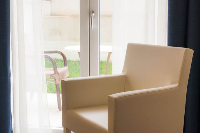 Imagen de la habitación del Hotel Eden Garda. Foto 8