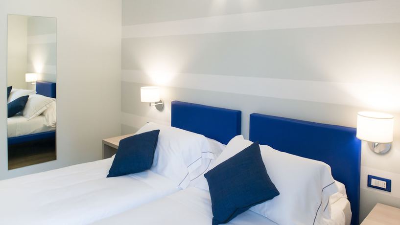 Imagen de la habitación del Hotel Eden Garda. Foto 13