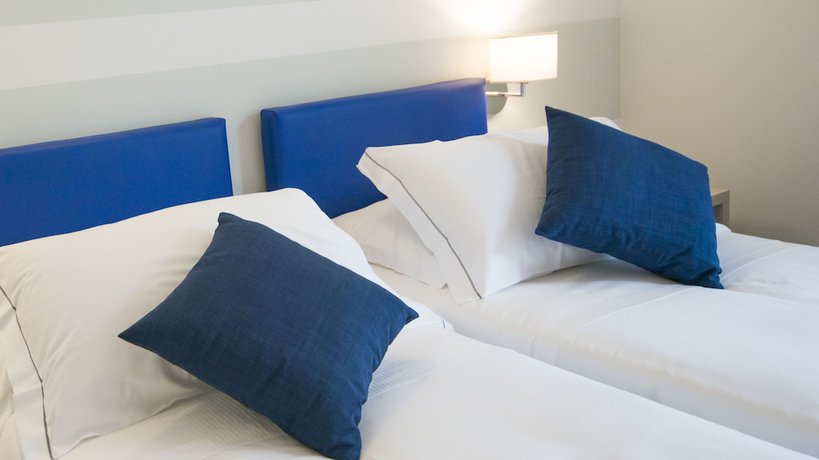 Imagen de la habitación del Hotel Eden Garda. Foto 19