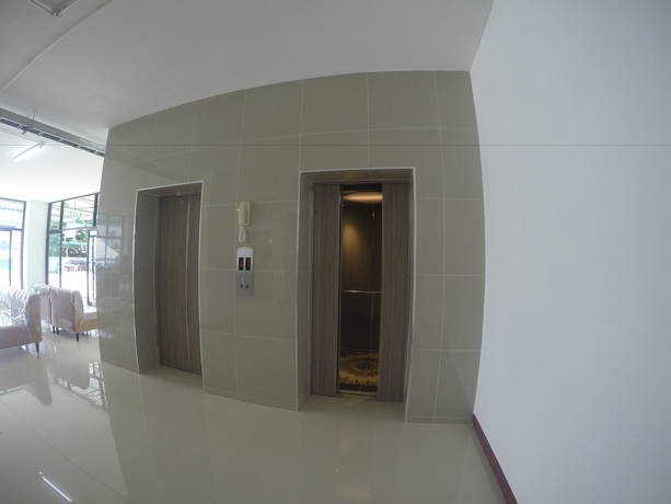 Imagen de los interiores del Hotel Eden Garden Resort. Foto 18