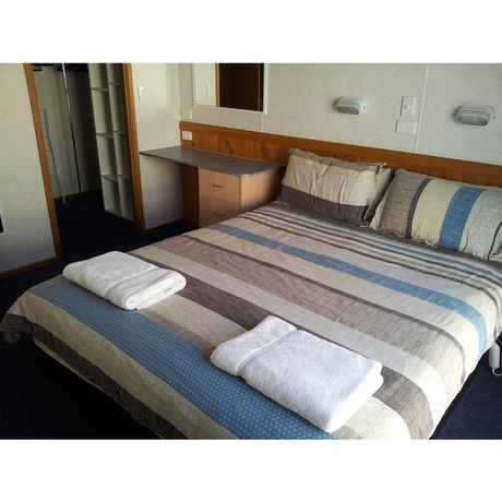 Imagen de la habitación del Hotel Eden Gateway Holiday Park. Foto 11