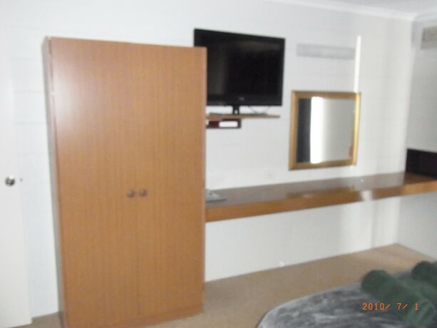 Imagen de la habitación del Hotel Eden Golf View Motel. Foto 16