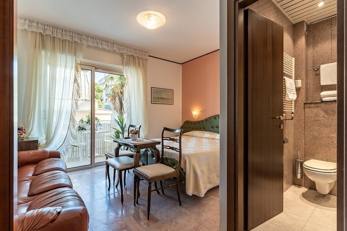 Imagen de la habitación del Hotel Eden, Grado. Foto 5