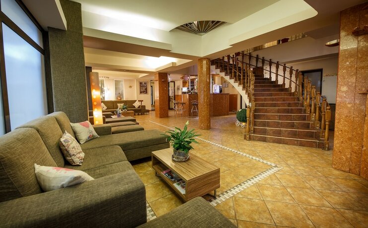 Imagen general del Hotel Eden Grand Resort. Foto 13