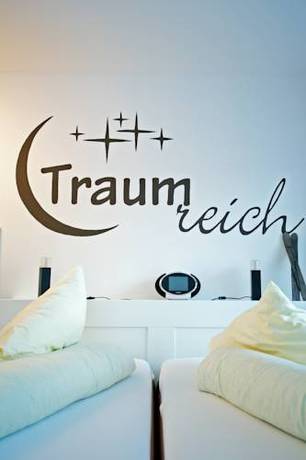 Imagen de la habitación del Hotel Eden, Gr&auml;chen. Foto 9