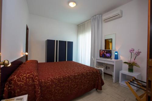 Imagen de la habitación del Hotel Eden, Grottammare. Foto 8