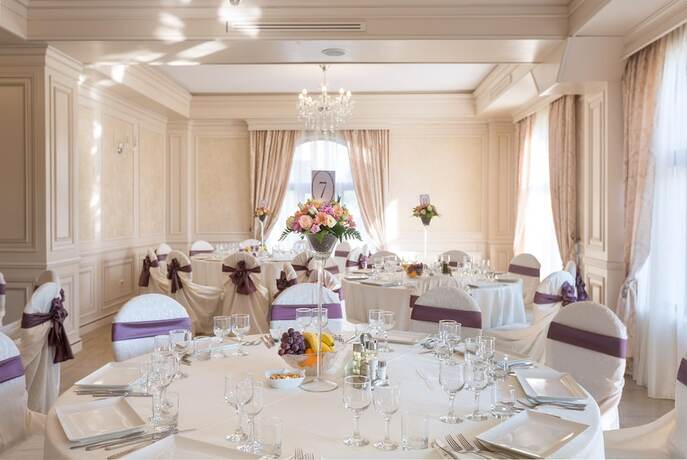 Imagen del bar/restaurante del Hotel Eden, Iasi. Foto 5