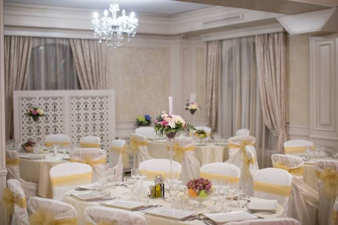 Imagen del bar/restaurante del Hotel Eden, Iasi. Foto 6