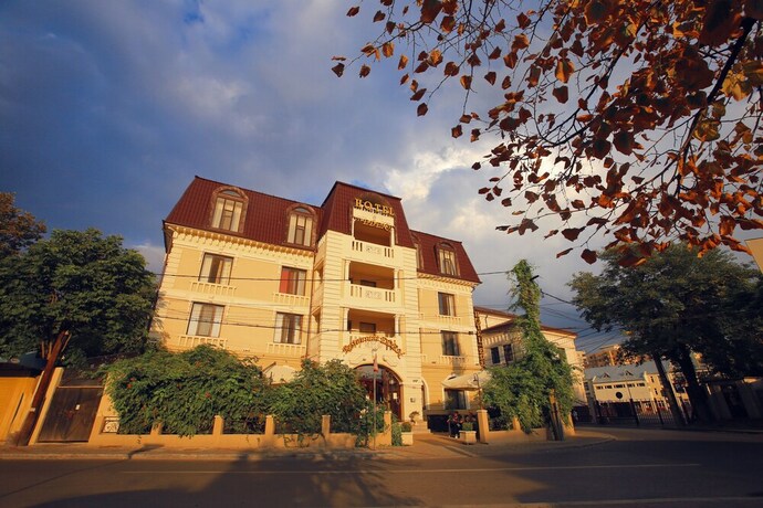 Imagen general del Hotel Eden, Iasi. Foto 2