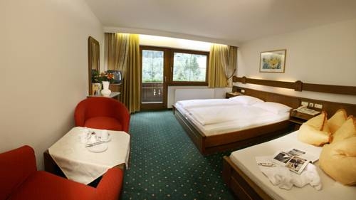 Imagen general del Hotel Eden, Juns. Foto 3