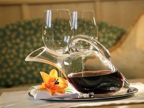 Imagen general del Hotel Eden, Juns. Foto 6