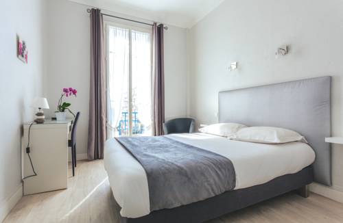 Imagen de la habitación del Hotel Eden - La Baigneuse. Foto 12