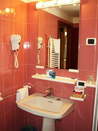 Imagen de la habitación del Hotel Eden, Levico Terme. Foto 7