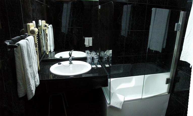 Imagen de la habitación del Hotel Eden, Luso. Foto 6