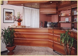 Imagen de los interiores del Hotel Eden, Mil&aacute;n. Foto 5