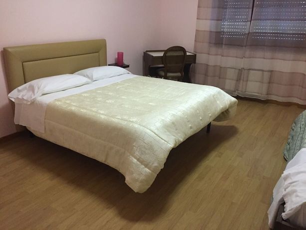 Imagen de la habitación del Hotel Eden Park, Pulsano. Foto 16