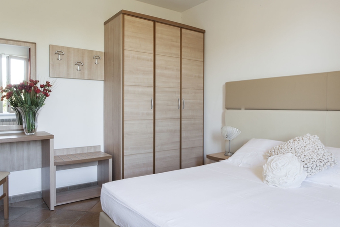 Imagen de la habitación del Hotel Eden Park Resort. Foto 4