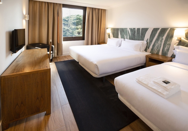 Imagen de la habitación del Hotel Eden Park, Riudellots de la Selva. Foto 10